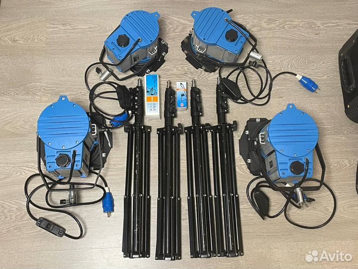 Комплект постоянного света 2 x 1кВт, 2 x 650Вт