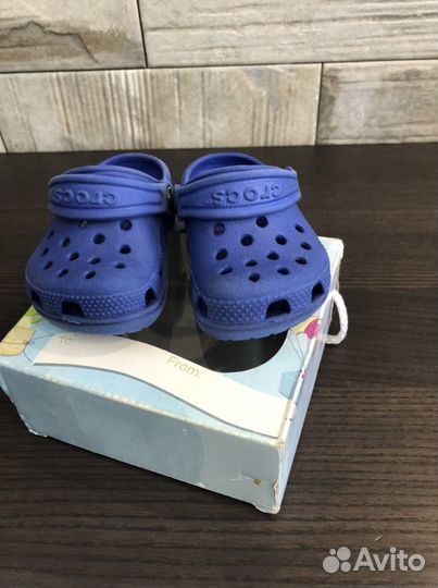 Сандали crocs 2 3