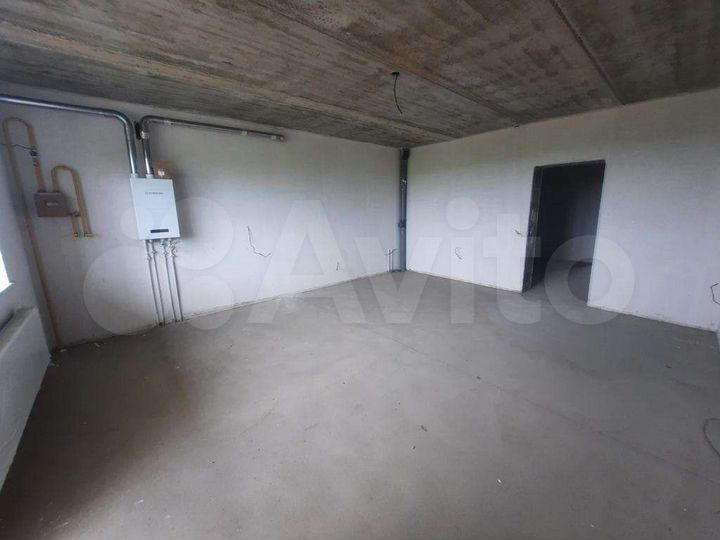 2-к. квартира, 75 м², 4/4 эт.