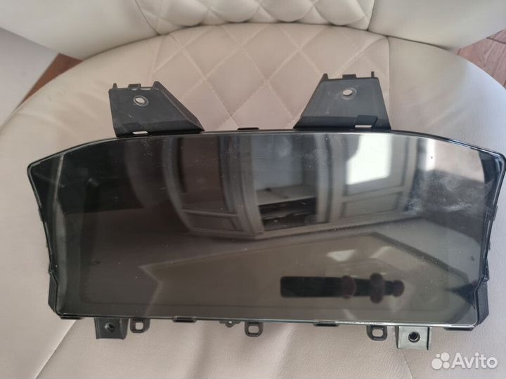 Цифровая приборная панель Jaguar F-Pace