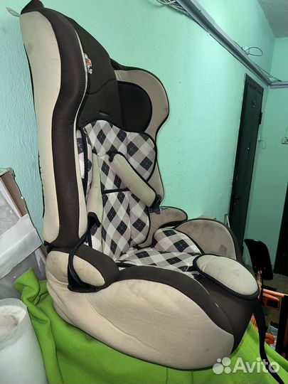Детское автокресло