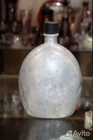 Фляжка с пробкой Япония, военная