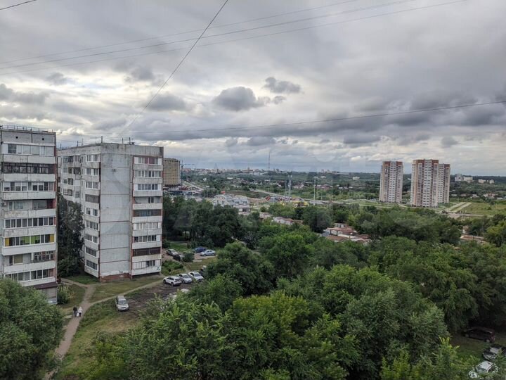 2-к. квартира, 53 м², 8/9 эт.