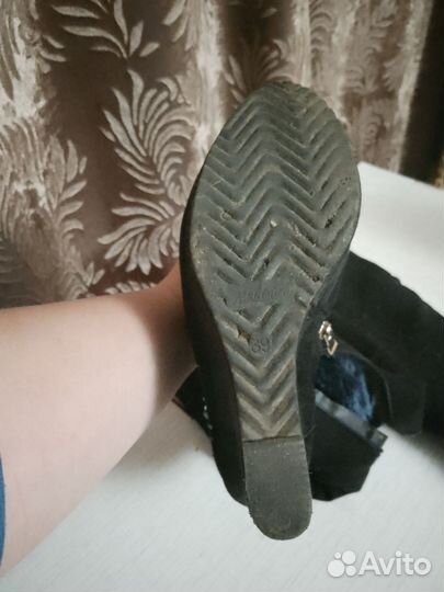 Сапоги женские зимние 38 39