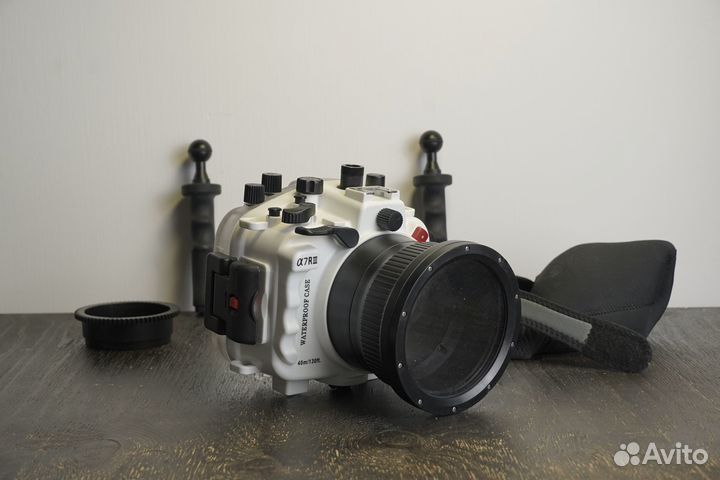 Подводный бокс Sea Frogs для Sony A7iii + рукоятка