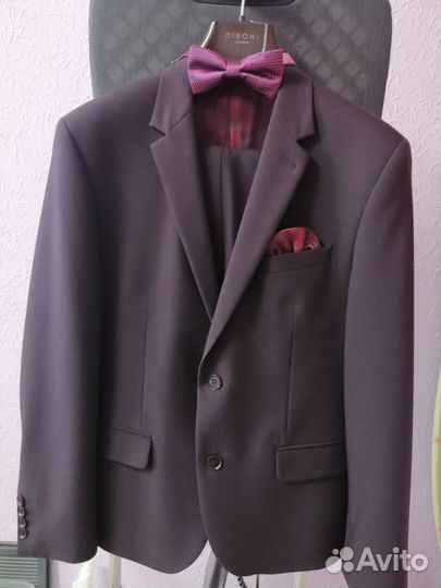 Костюм и рубашка