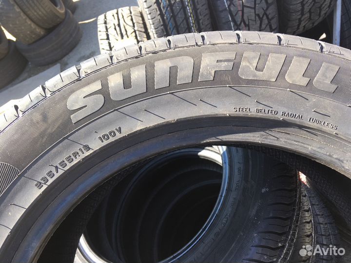 Sunfull Mont-Pro HP881 235/55 R18 100V