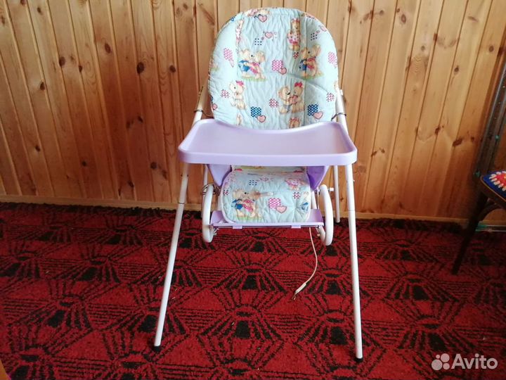 Стол для кормления