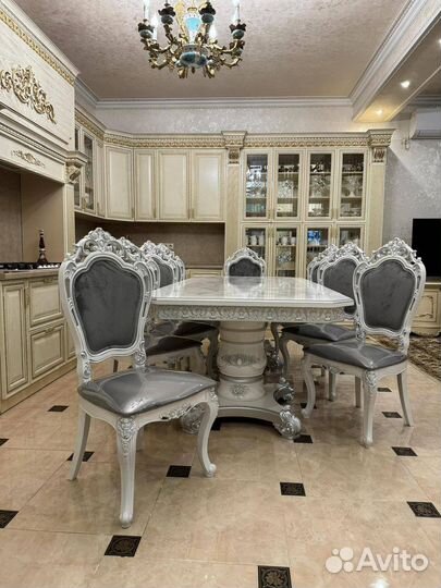 Стол и стулья от производителя. В наличии