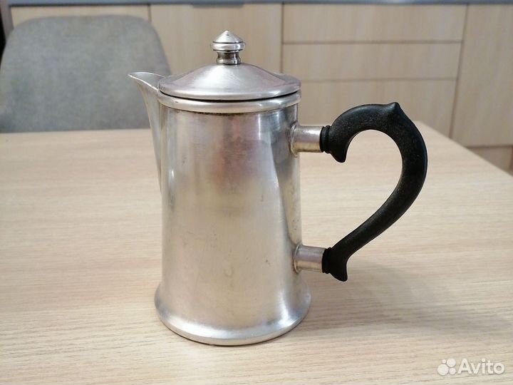 Кофейник, мельхиор