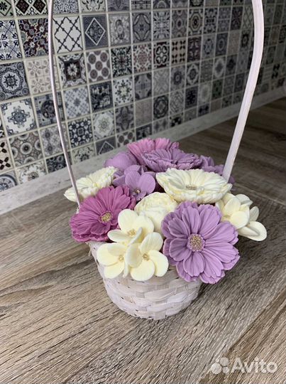 Сладкий подарок девушке