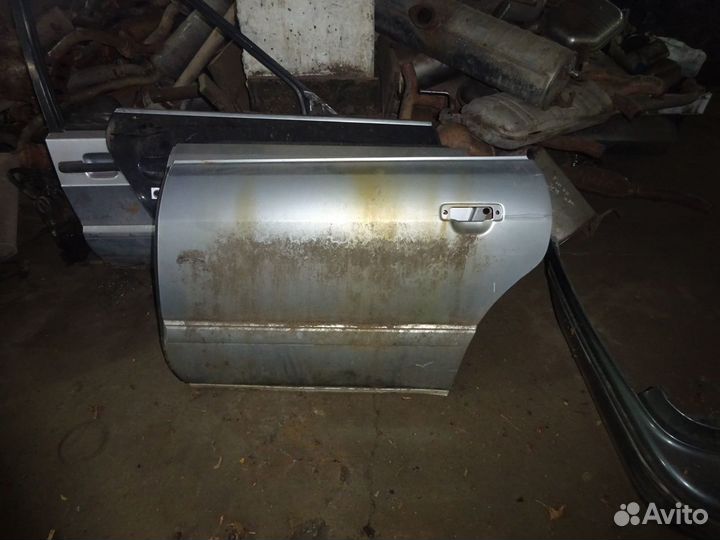Дверь Audi A-8 1996 левая задняя