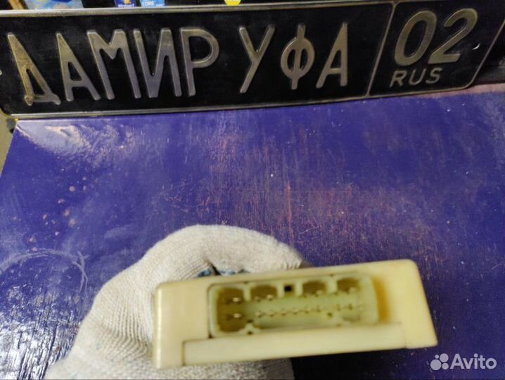 Блок управления климат-контролем Toyota Carina