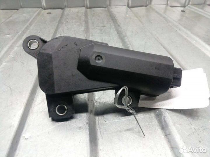 Клапан впускной Bmw 3 E90/E91/E92/E93 седан 2.0