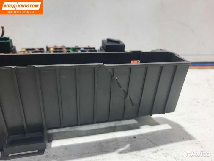 Блок предохранителей передний BMW 3 E90 2007