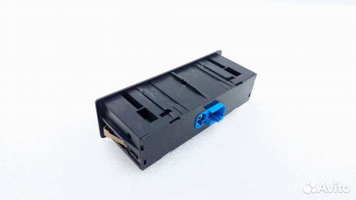 Б/У USB Разъем Состояние отличное, оригинал