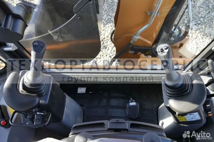 Экскаватор-погрузчик CASE 580 ST, 2023