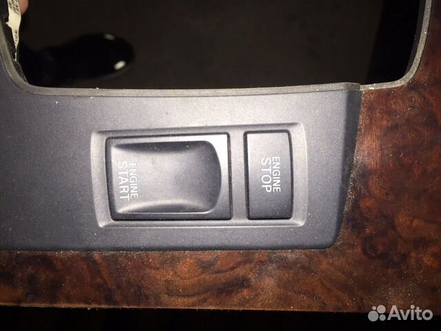 Кнопка запуска двигателя Audi A8 D3