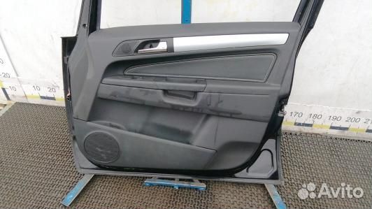 Дверь передняя правая opel zafira B (4BR17E201)