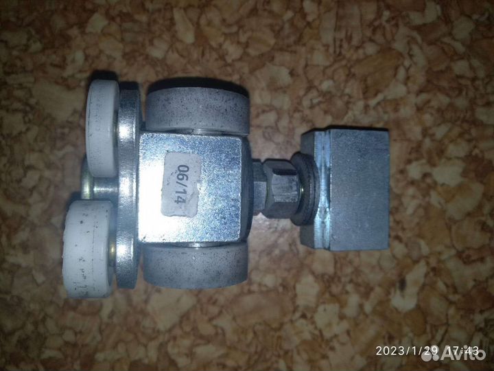 Ролики для раздвижных дверей