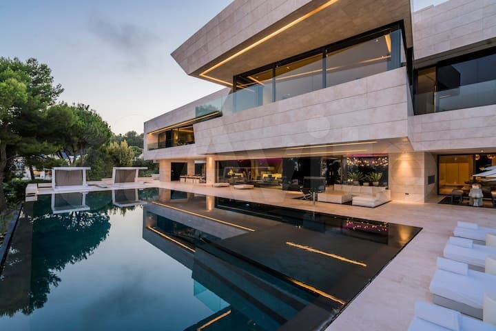 Действующий отель под управлением отельера