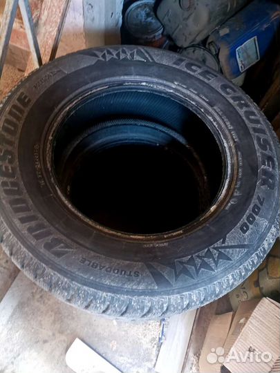 Bridgestone Ice Cruiser 7000 265/65 R17