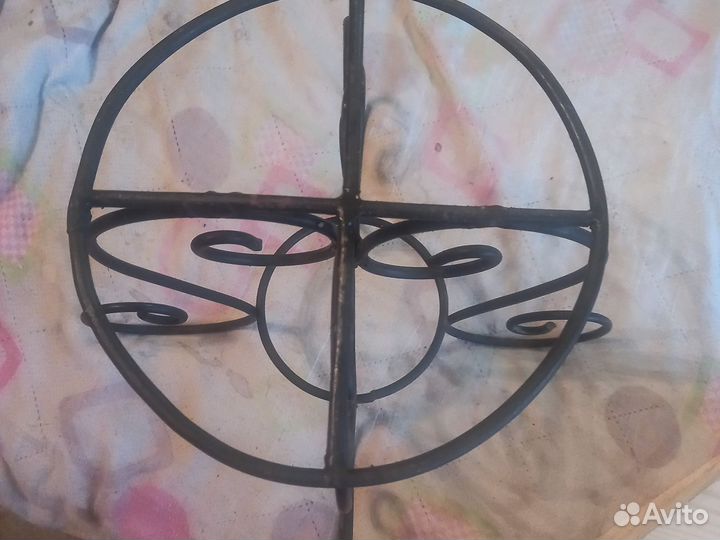 Подставка для цветов