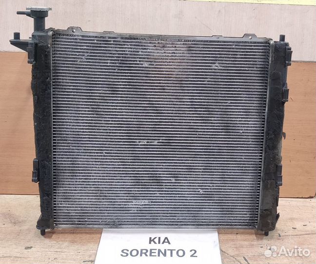 Радиатор основной АКПП 2.0л дизель Kia Sorento 2