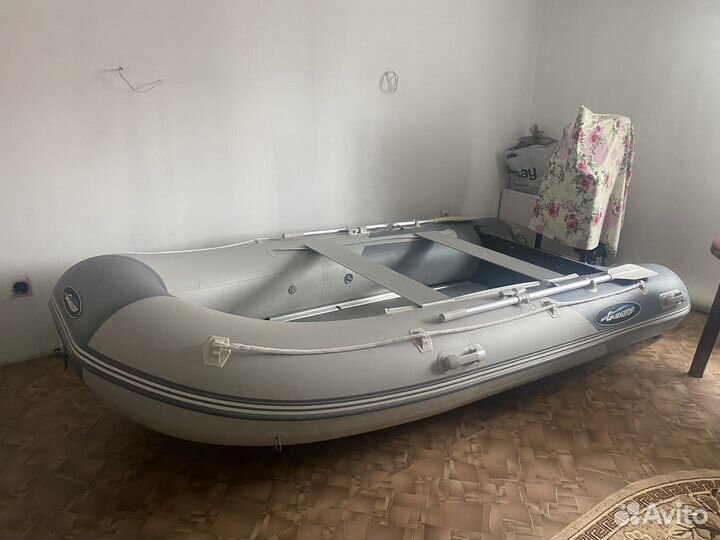 Надувная лодка пвх