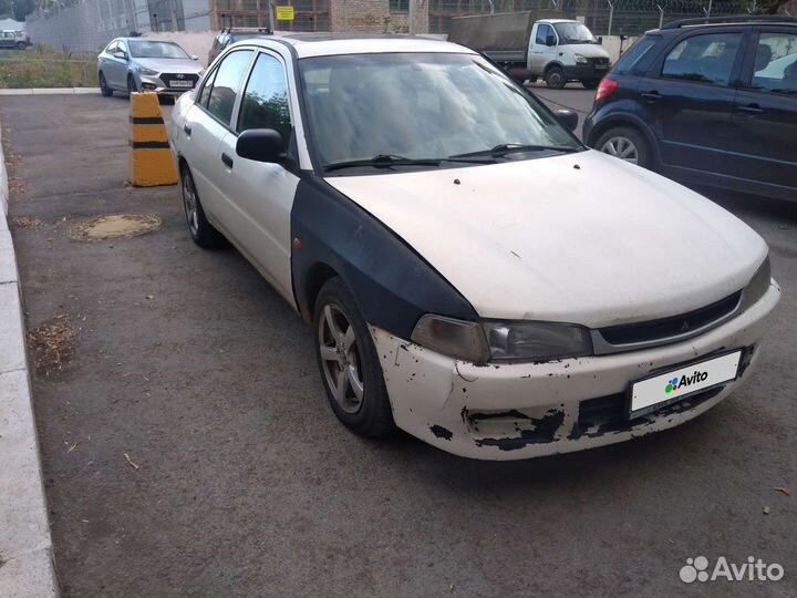 Mitsubishi Lancer 1.3 МТ, 1996, 305 000 км