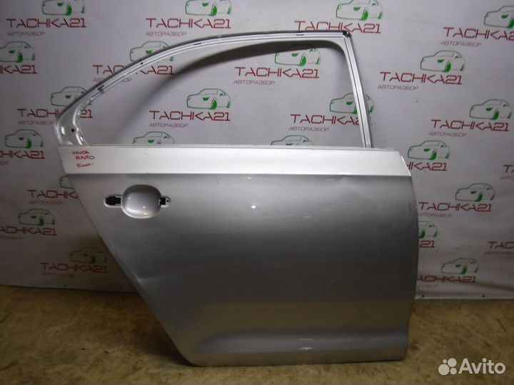 Дверь задняя правая Skoda Rapid 1/2 VW polo 6