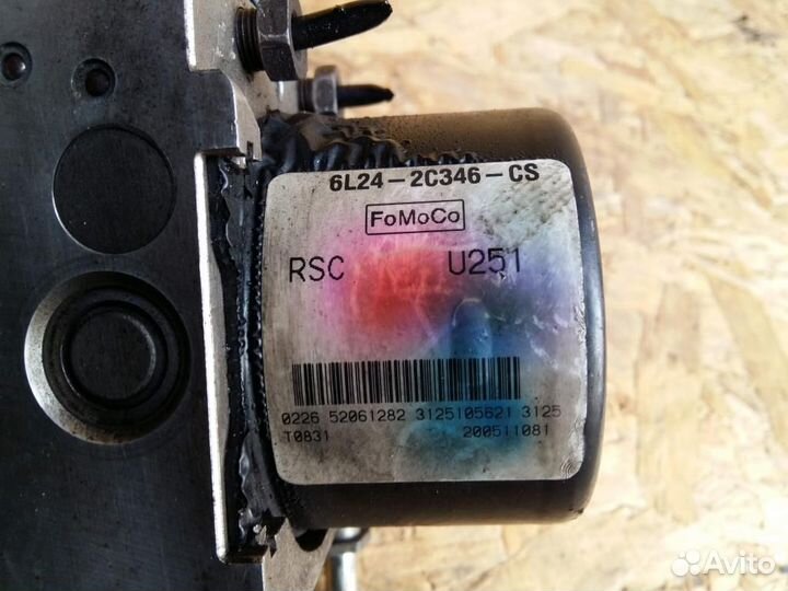 Блок ABS (насос) Ford Explorer 4