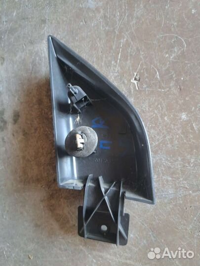 Накладка зеркала передний Cadillac SRX