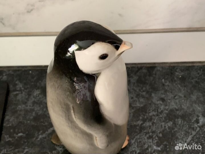 Фарфоровая статуэтка пингвин лфз из СССР