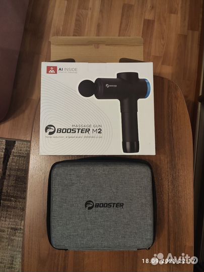 Перкуссионный массажер booster