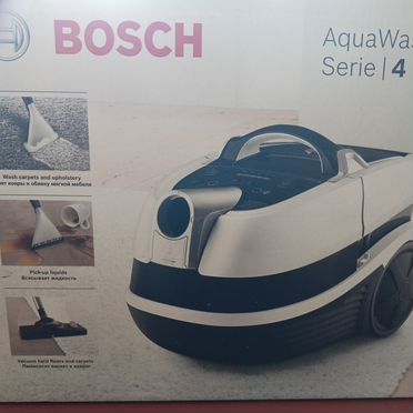 Моющий пылесос Bosch BWD41740