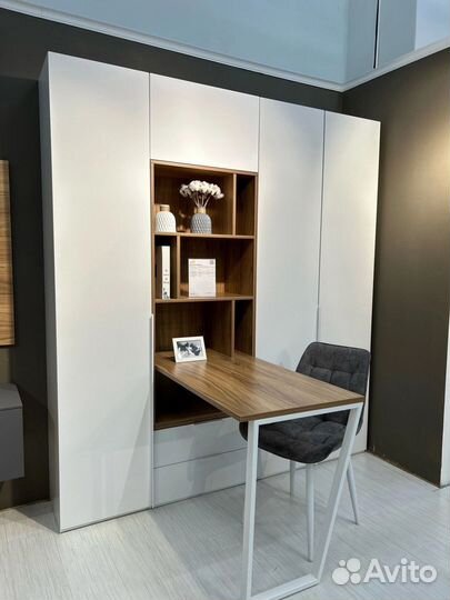 Шкаф со столом