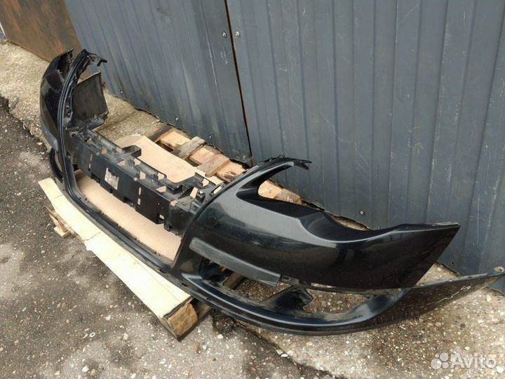 Бампер передний Volkswagen Passat B6 1.9 BKC 2005