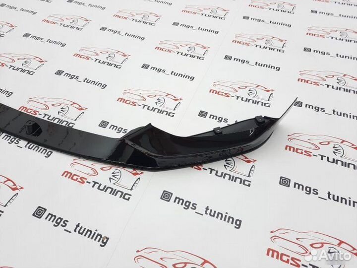 Губа BMW 1 серия F20 M-Performance Черный глянец