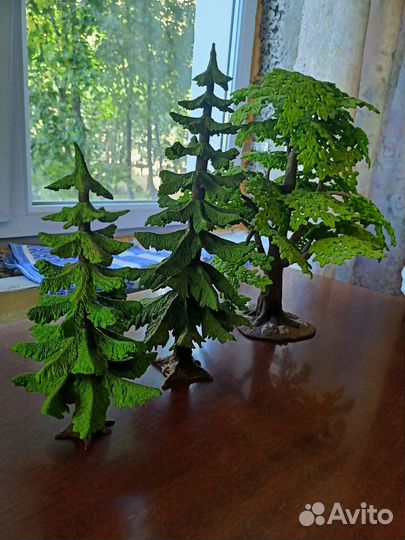 Деревья schleich дуб, бук, ели (большая, малая)