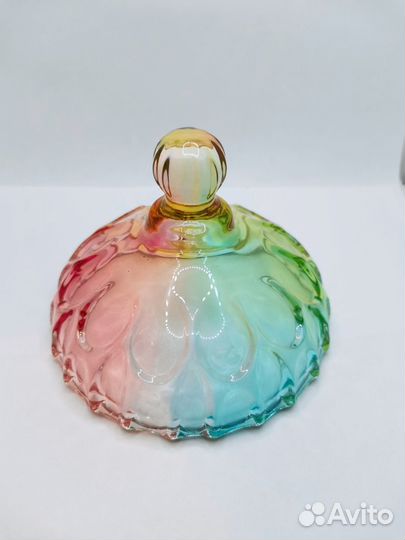 Сахарница радужная