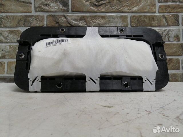 Подушка безопасности пассажирская (в торпедо) Volv