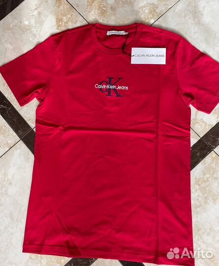 Футбокла Calvin Klein