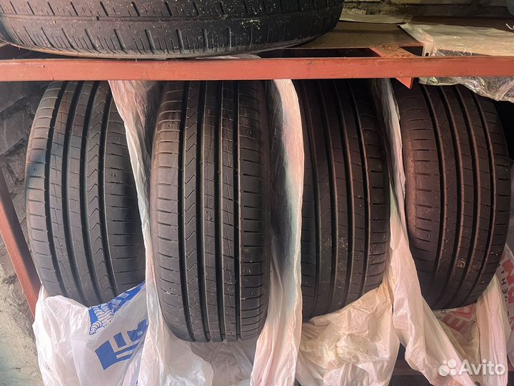 Hankook Ventus Prime 4 K135 215/60 R16 99V