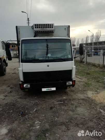 Mercedes-Benz 814, 1993