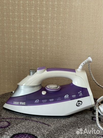 Утюг ARC-2800A