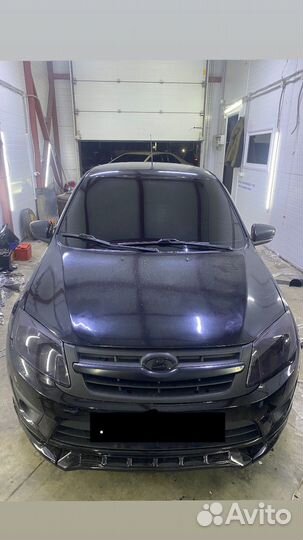 Оклейка фар бронепленкой