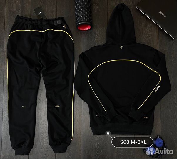 Мужской спортивный костюм Nike на зиму