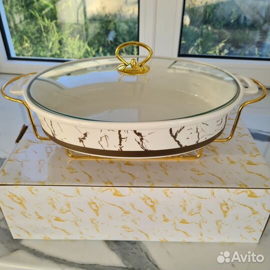 Фарфоровое блюдо с подогревом