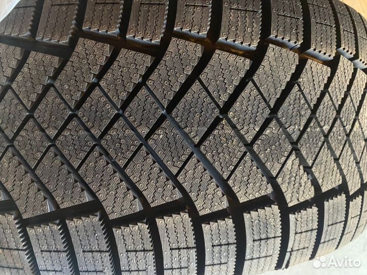 Pirelli Ice Zero FR 225/50 R17 98H